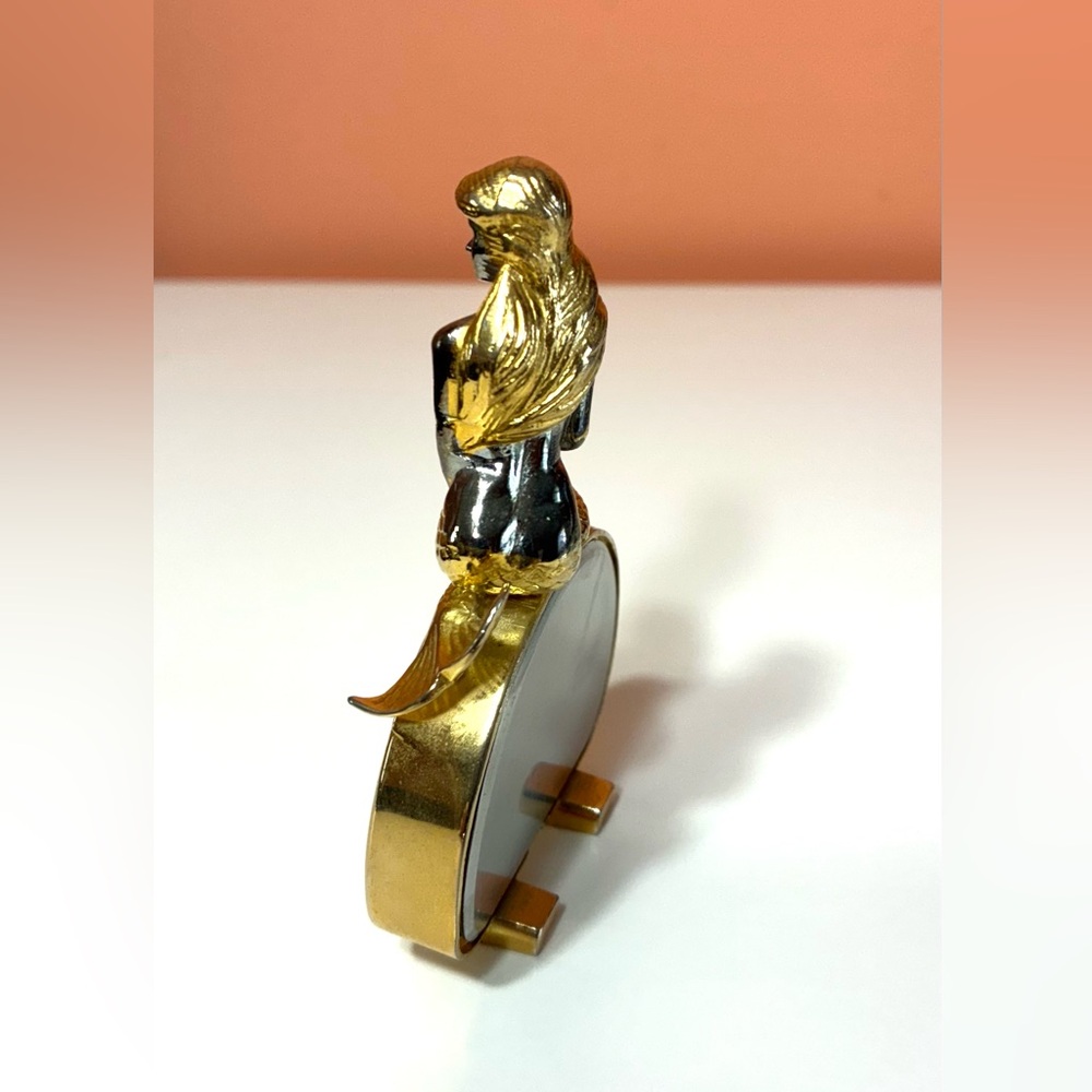 Gold-Plated Mermaid Table Clock - Picture 6 of 12